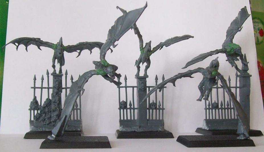a1.bp.blogspot.com___f2bBesTDjc_Uhs8ULbIoTI_AAAAAAAAAQM_P2O3zwU_WnI_s1600_bat_gargoyles_WIP01.webp