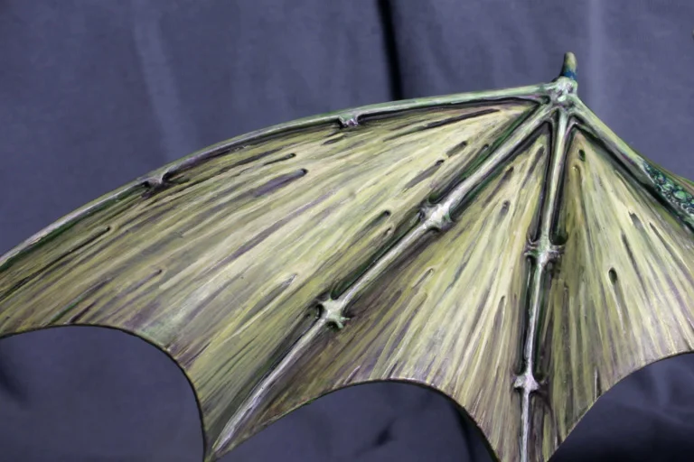 ai1260.photobucket.com_albums_ii579_Raizi_Dragon_Wingdetail.webp
