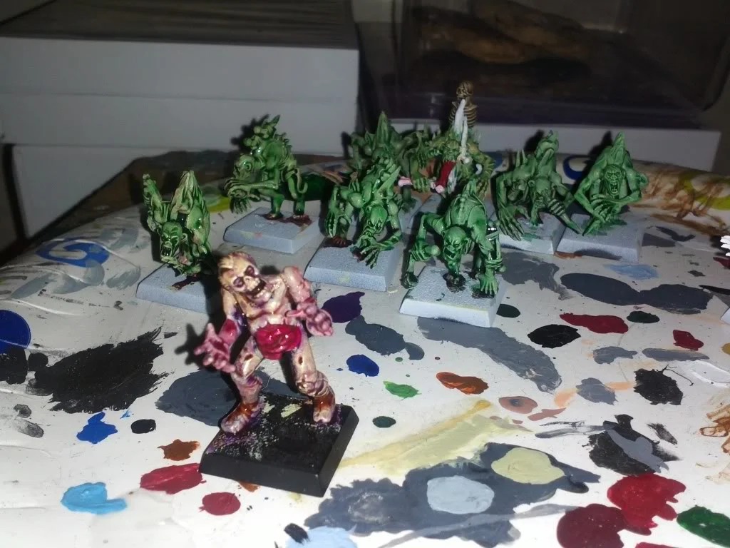 ai179.photobucket.com_albums_w281_listerryan_ZombieandGhouls.webp