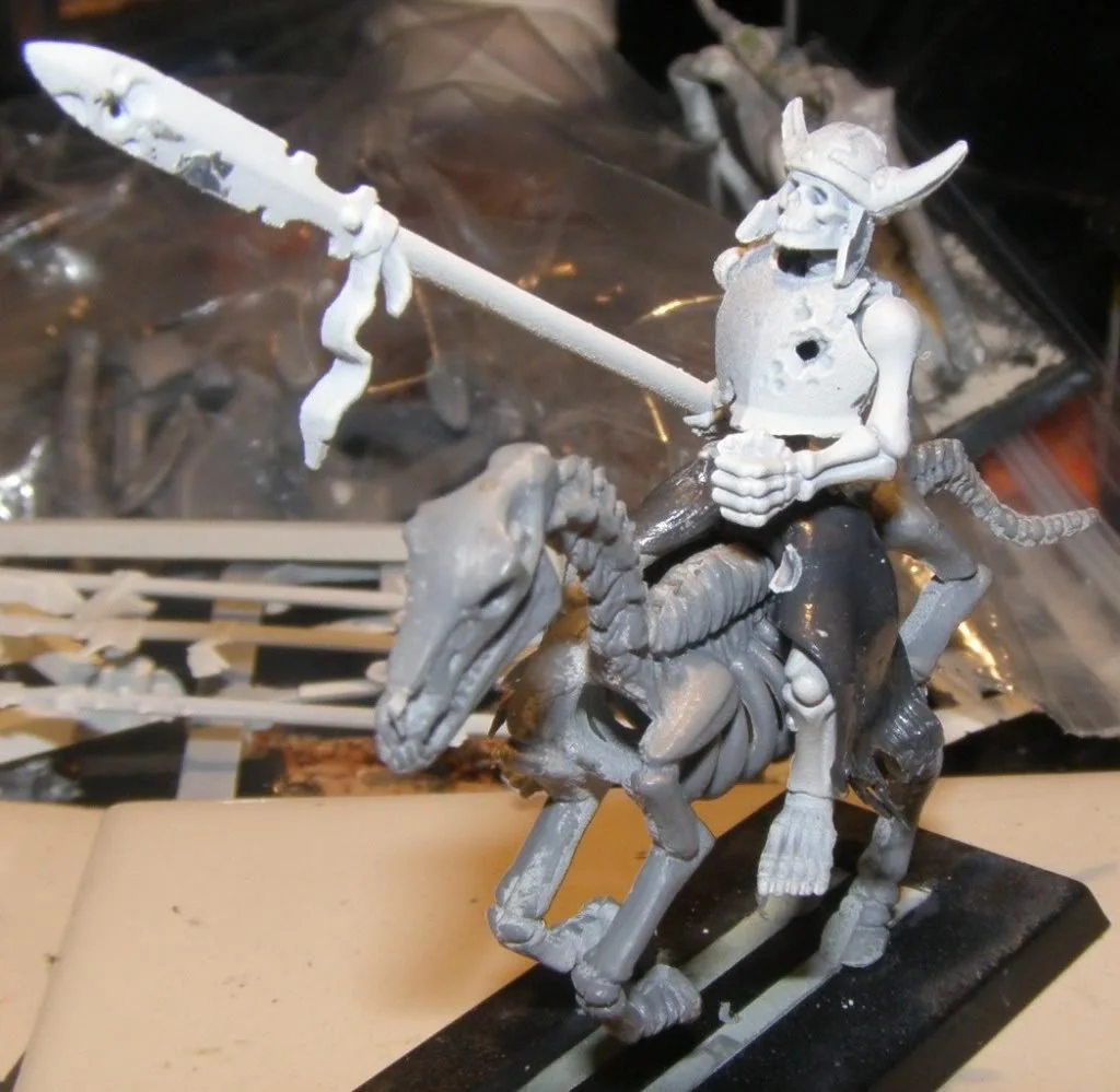 ai195.photobucket.com_albums_z162_fishnchips821_warhammer_vc_PA241414.webp