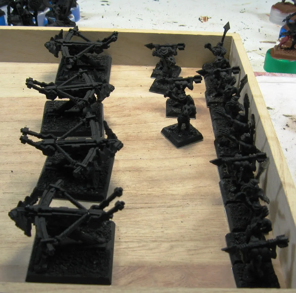 ai203.photobucket.com_albums_aa136_Sukhmet_Bad_20Santa_20Army_Bad_20Santa_20WIP_4BoltThrowers.webp