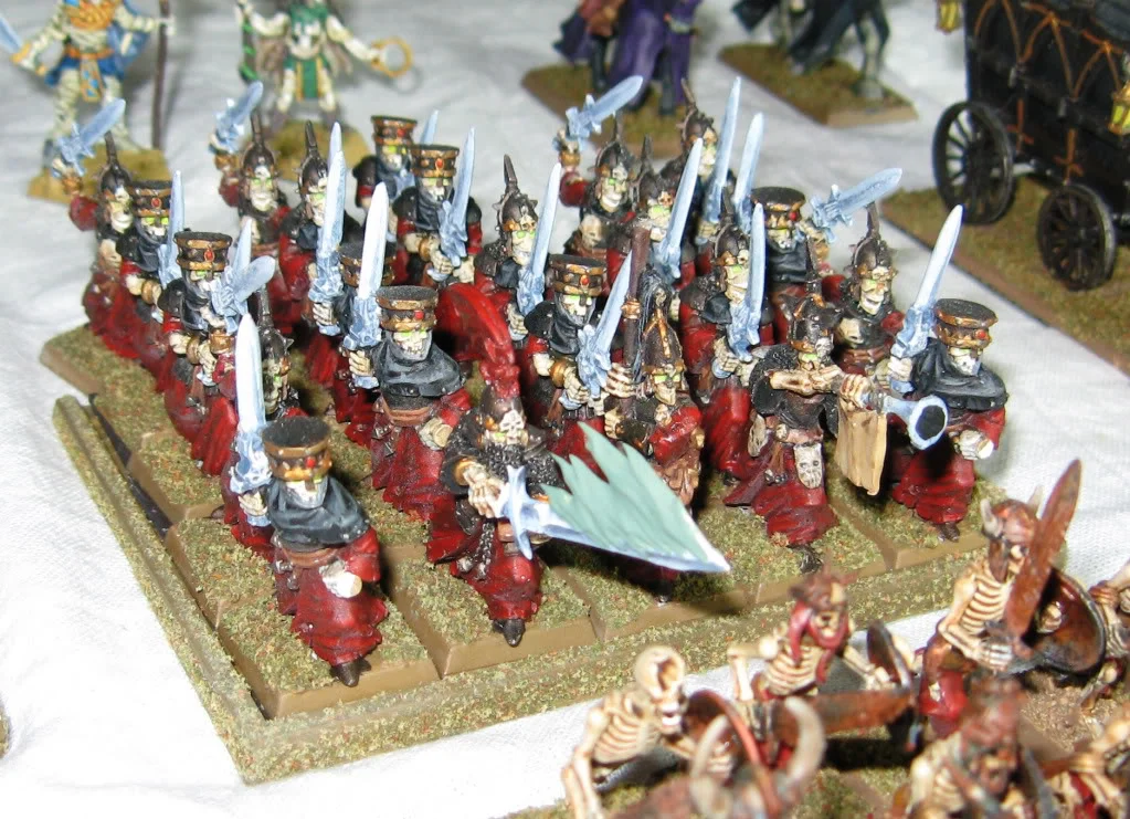 ai203.photobucket.com_albums_aa136_Sukhmet_Vampire_20Counts_Grave_20Guard_GraveGuradOldSchool.webp