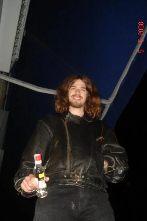 ai233.photobucket.com_albums_ee147_Schidzo_Budapest_Tonnie_DSC34639a1a07bf2c41ae040ed826f78945.webp