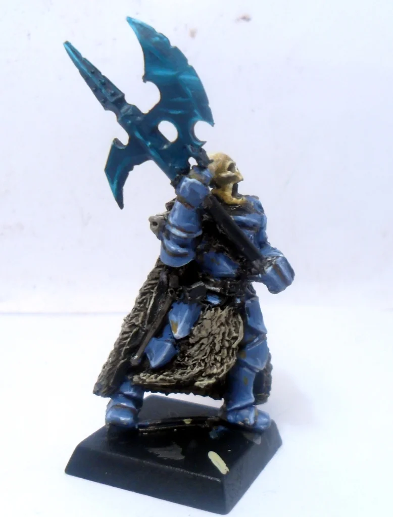 ai289.photobucket.com_albums_ll219_Logoan054_Vampire_20Counts_GraveGuard7.webp