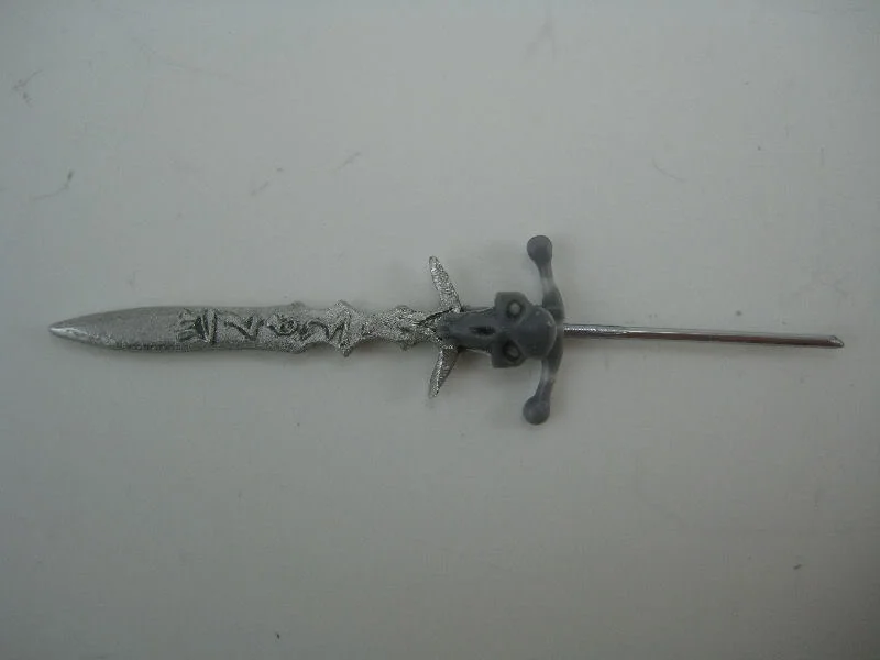 ai452.photobucket.com_albums_qq247_ogretaku_wipsword.webp
