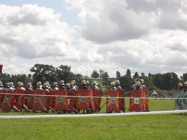 ai527.photobucket.com_albums_cc355_danglokta_013_3.webp