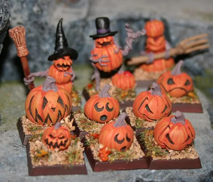 ai649.photobucket.com_albums_uu220_vannahscreations_Dragon_20Legion_100911pumpkinpatch.webp
