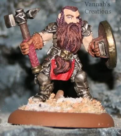 ai649.photobucket.com_albums_uu220_vannahscreations_Reaper_20minis_20and_20others_061711dwarf.webp