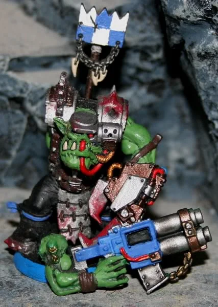 ai649.photobucket.com_albums_uu220_vannahscreations_Red_20Handz_20uv_20Gork_2040k_121511arm1.webp