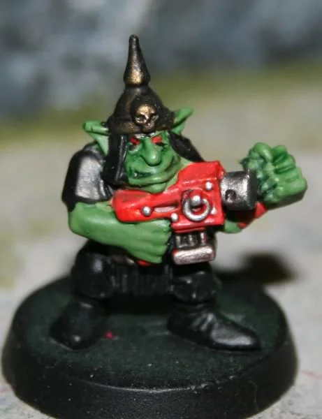 ai649.photobucket.com_albums_uu220_vannahscreations_Red_20Handz_20uv_20Gork_2040k_121511grot2.webp