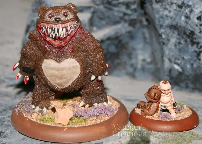 ai649.photobucket.com_albums_uu220_vannahscreations_wyrd_20minis_120811teddyandcade.webp