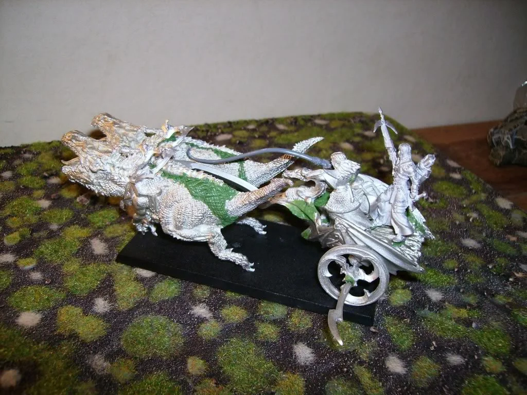 ai69.photobucket.com_albums_i68_AlFiKa_Dark_20Elves_Chariots_PB050011.webp