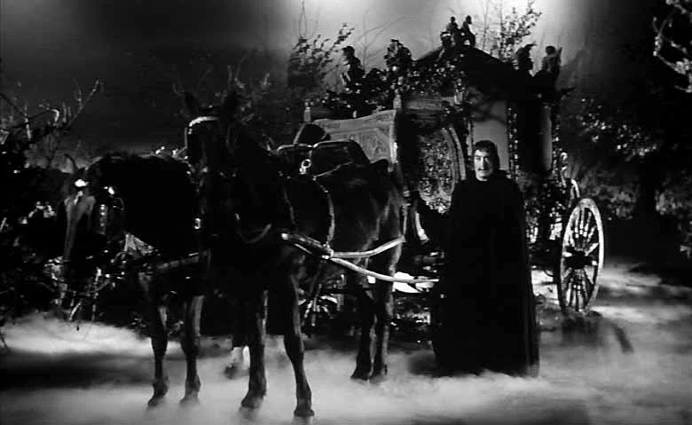black-sunday-coach.webp